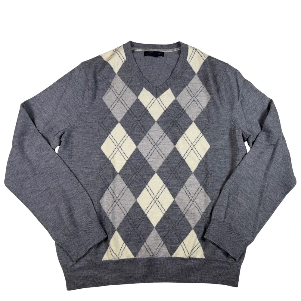 Banana Republic Mens Grey Argyle V-Neck Extra Fine Merino Wool Sweater‎ Large